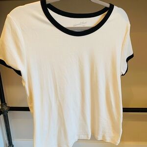 Women’s Universal Thread Cream and Black Ringer Tee L